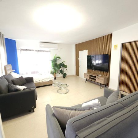 Barak Royal Suites 20 Garden Jacuzzi - ג'קוזי בחצר 埃拉特 外观 照片