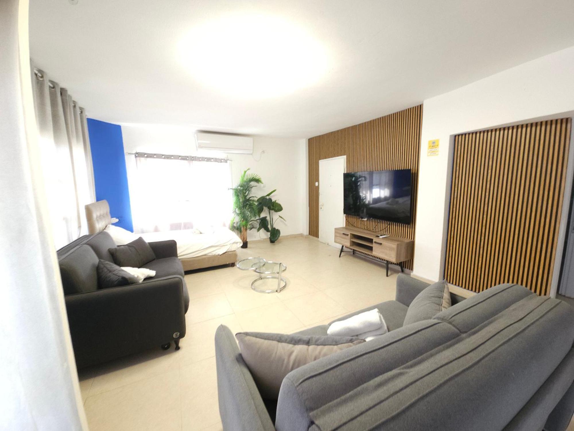 Barak Royal Suites 20 Garden Jacuzzi - ג'קוזי בחצר 埃拉特 外观 照片