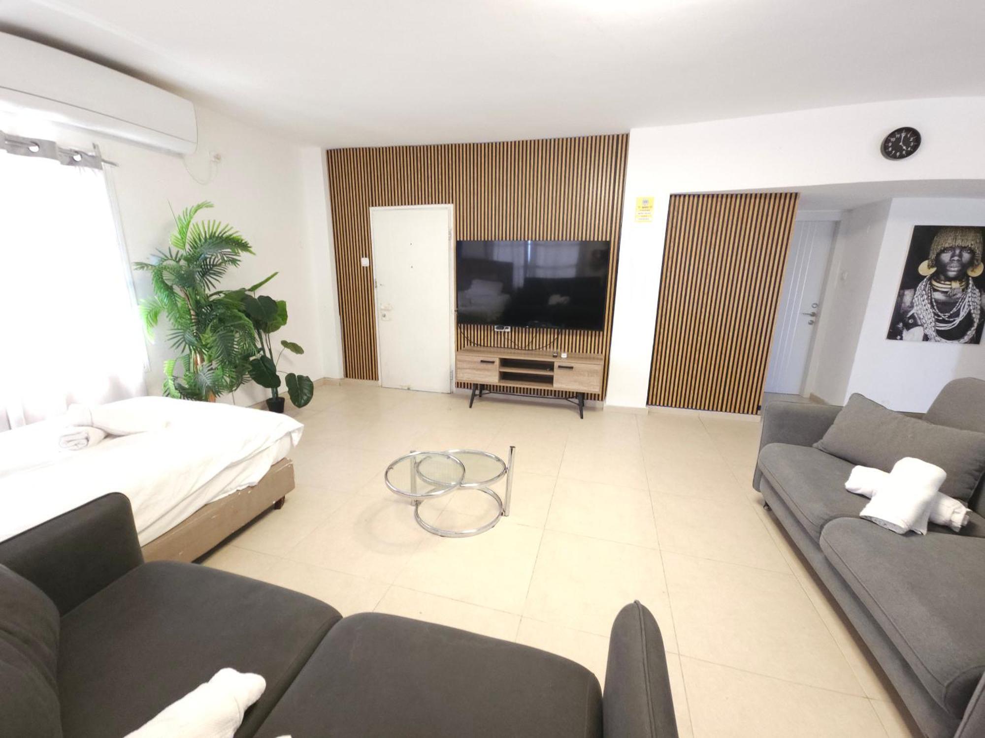 Barak Royal Suites 20 Garden Jacuzzi - ג'קוזי בחצר 埃拉特 外观 照片